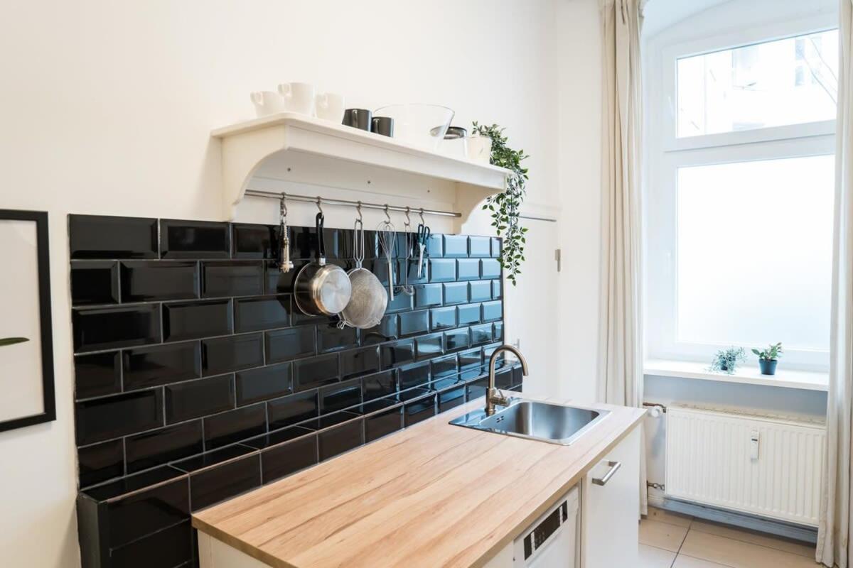 Great In Neukoelln Apartamento Berlim